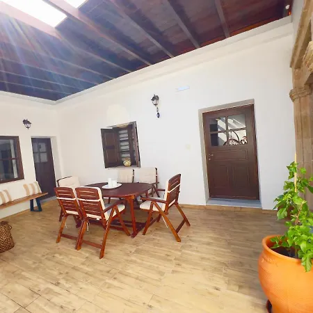 Aleni Villa Lindos (Rhodes)