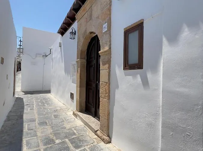 فيلة Aleni لينثوس