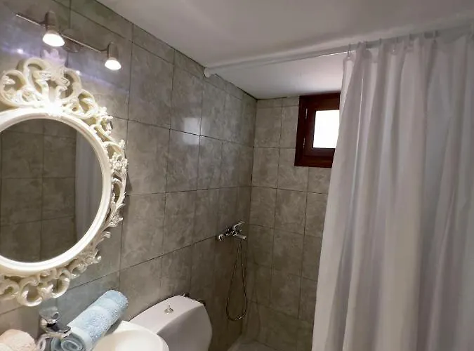 וילה Aleni לינדוס